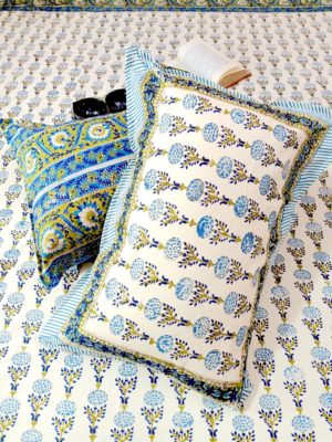 Nature Essentia Handblock Printed Cotton Double Bedcover with Pillow covers (Set of 3)