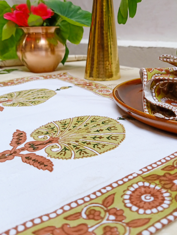 Qudsia Cotton Hand Block Printed Table Placemat and Napkin Set Of 4 (Napkins-2|Placemats-2)