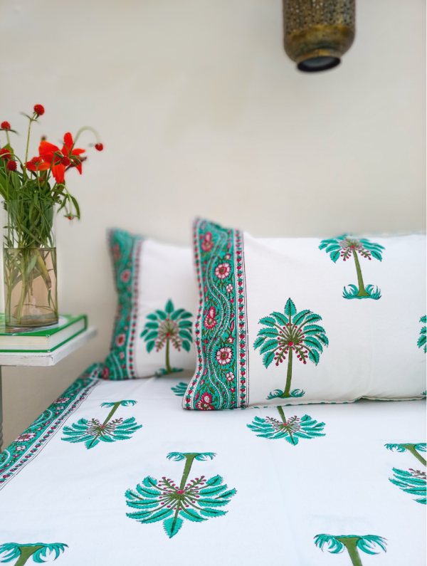 McBlooms Cotton Hand Block Printed Bedsheet With Pillowcase (L-108 In X W-90 In)