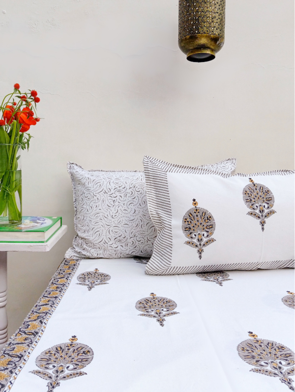 Blooming Petals Cotton Hand Block Printed Bedsheet With Pillowcase (L-108 In X W-108 In)