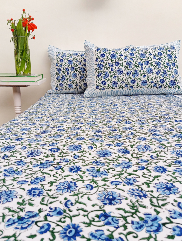 Wallflowers Post Cotton Hand Block Printed Bedsheet With Pillowcase (L-108 In X W-90 In)