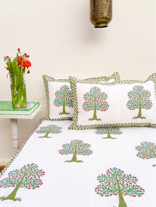 Exotic Flowers Cotton Hand Block Printed Bedsheet With Pillowcase (L-108 In X W-90 In)