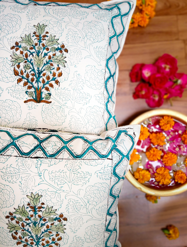 Hazel Cotton Hand Block Printed Cushion Cover (L-16 In X W-16 In)