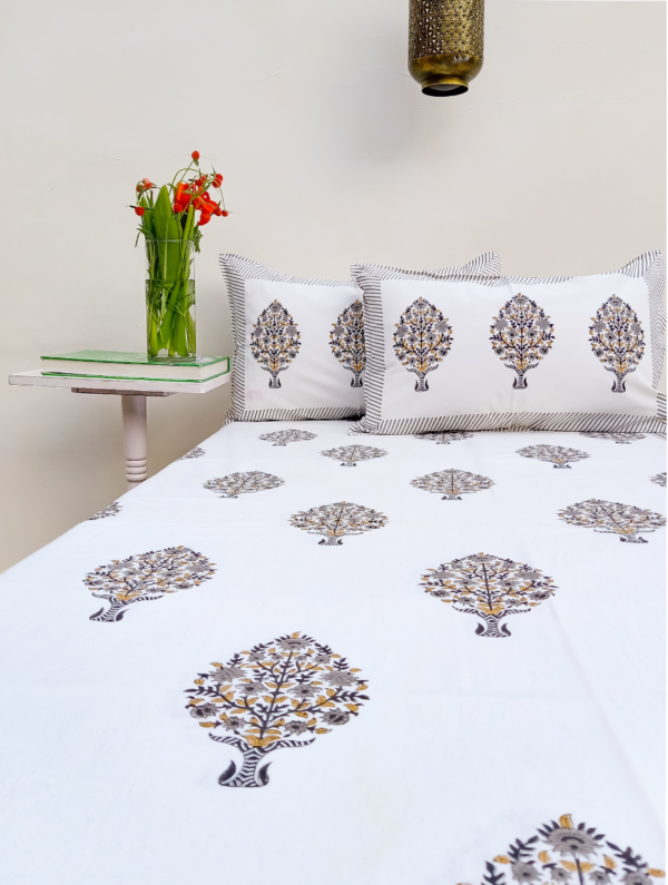 Sunset Floral Cotton Hand Block Printed Bedsheet With Pillowcase (L-108 In X W-90 In)