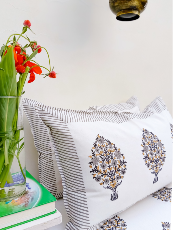 Sunset Floral Cotton Hand Block Printed Bedsheet With Pillowcase (L-108 In X W-90 In)