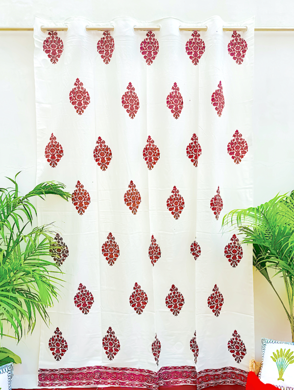 Sliverline Flowers Handblock Printed Cotton Curtain (Length - 84in, Width - 60in)